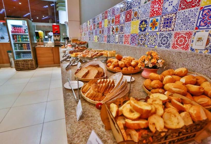 ホテル Ibis Styles Goiânia Shopping Estação