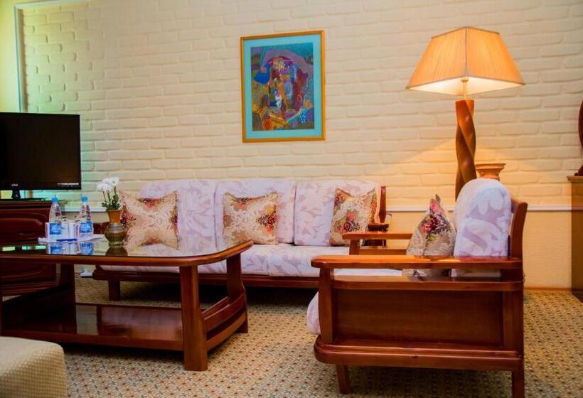 فندق Grand Samarkand Superior   B