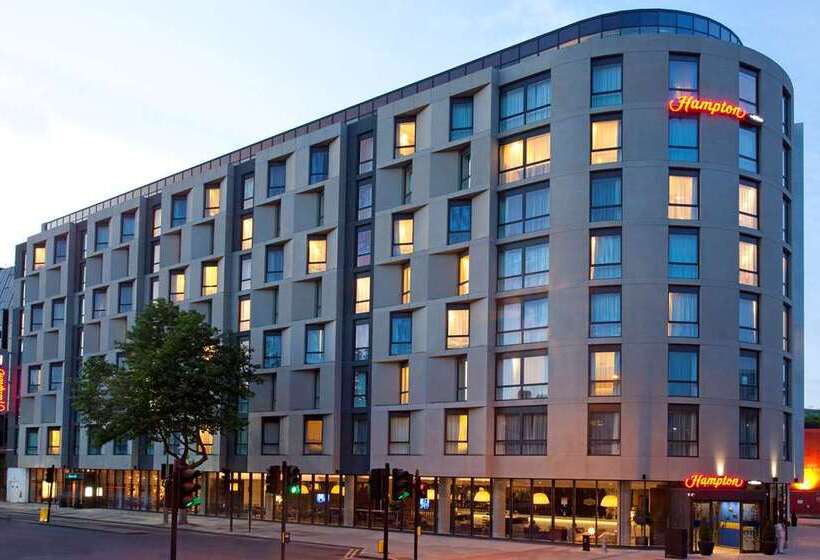 Отель Hampton By Hilton London Waterloo