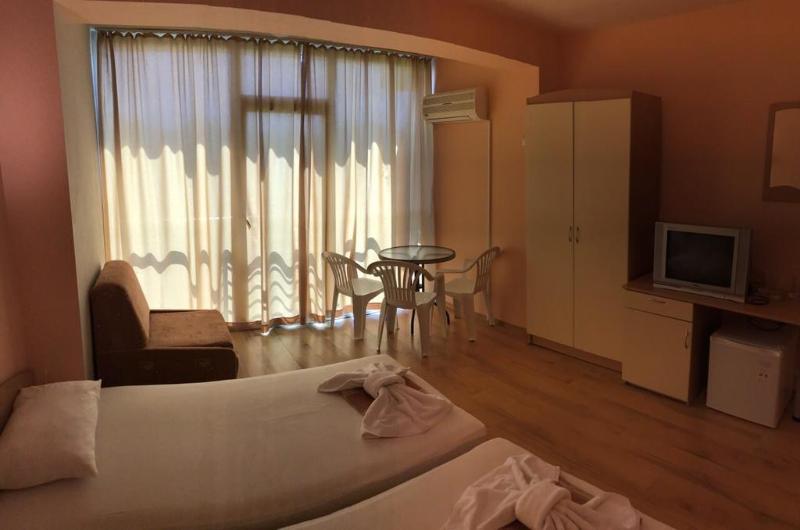 בית מלון כפרי Hawaii Lozenets