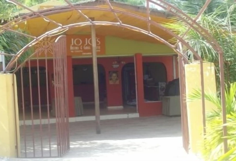 هتل Holiday Beach Club