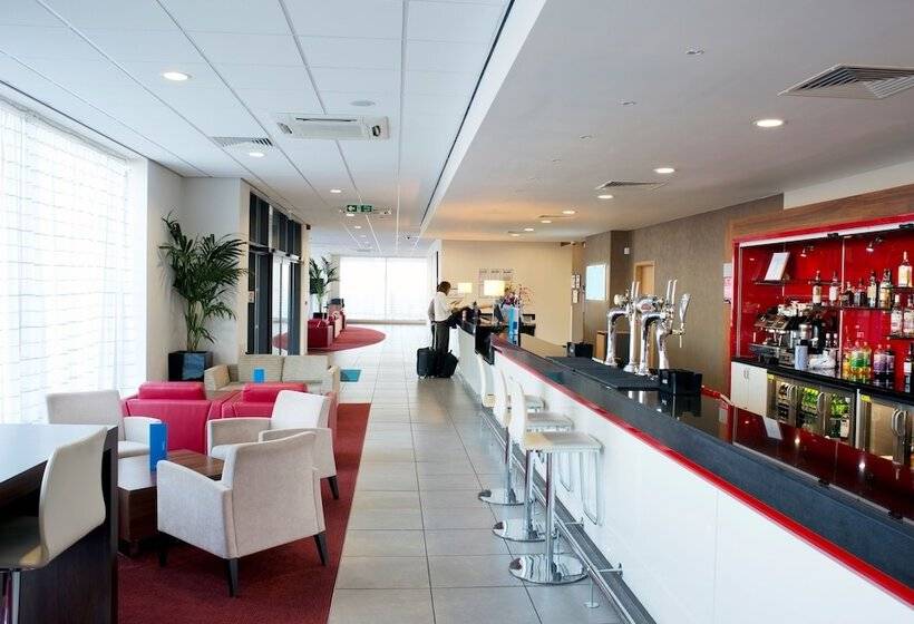 هتل Holiday Inn Express Rotherham North By Ihg