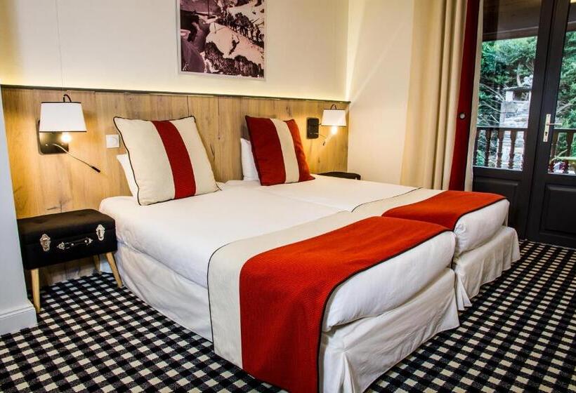 ホテル Hôtel Mir