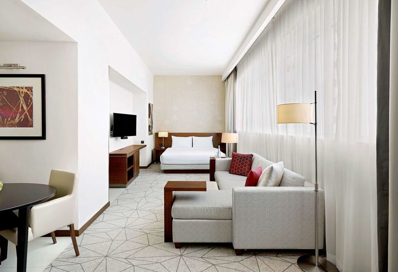 هتل Hyatt Place Dubai Al Rigga