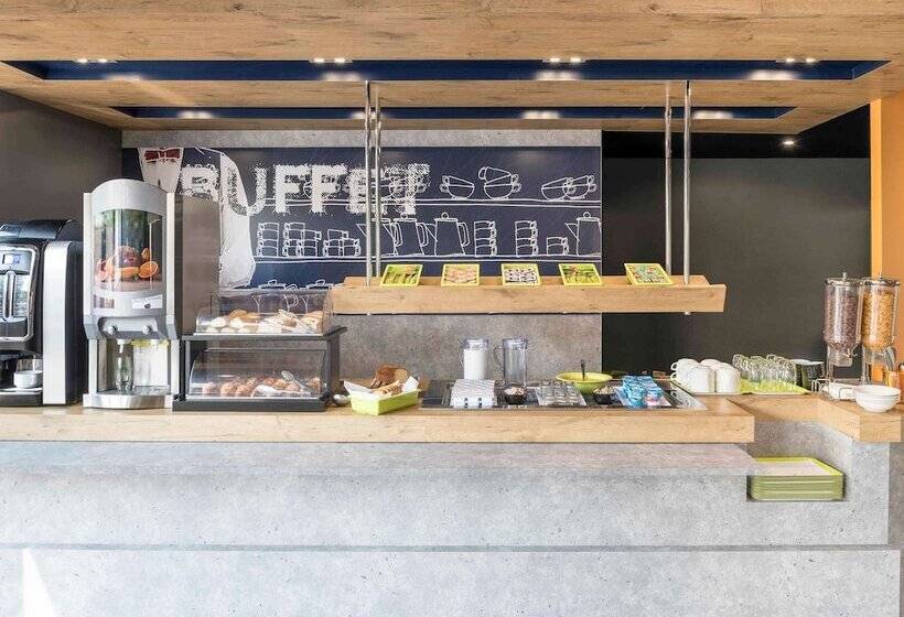 Отель Ibis Budget Bobigny Pantin