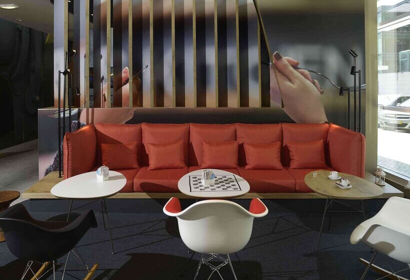 هتل Ibis Lisboa Parque Das Nações