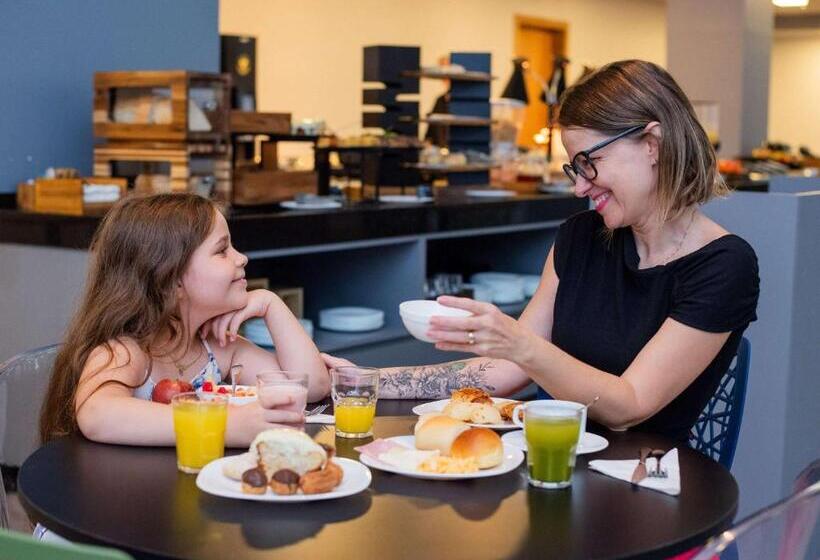 호텔 Ibis Styles Goiânia Shopping Estação