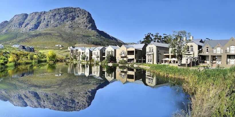 هتل L Ermitage   Franschhoek Chateau & Villas
