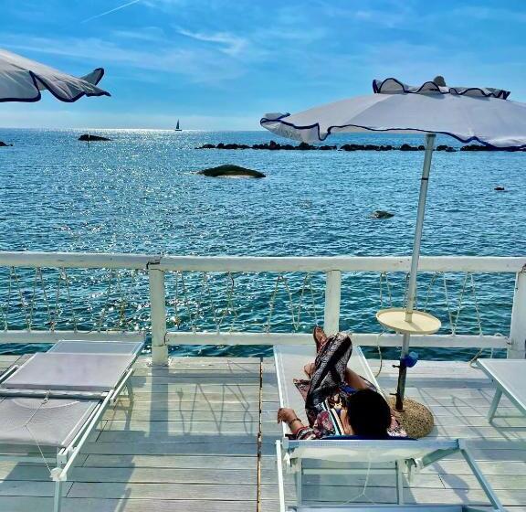 בית מלון כפרי La Scogliera