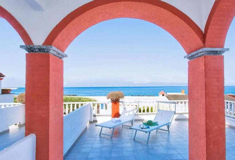 בית מלון כפרי La Scogliera