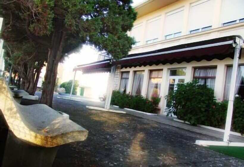 ホテル Las Sirenas