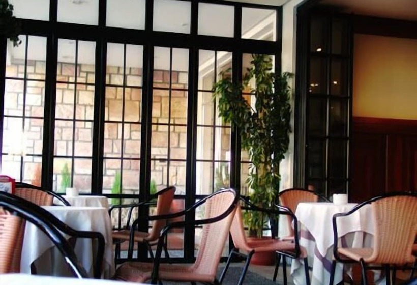 ホテル Las Sirenas