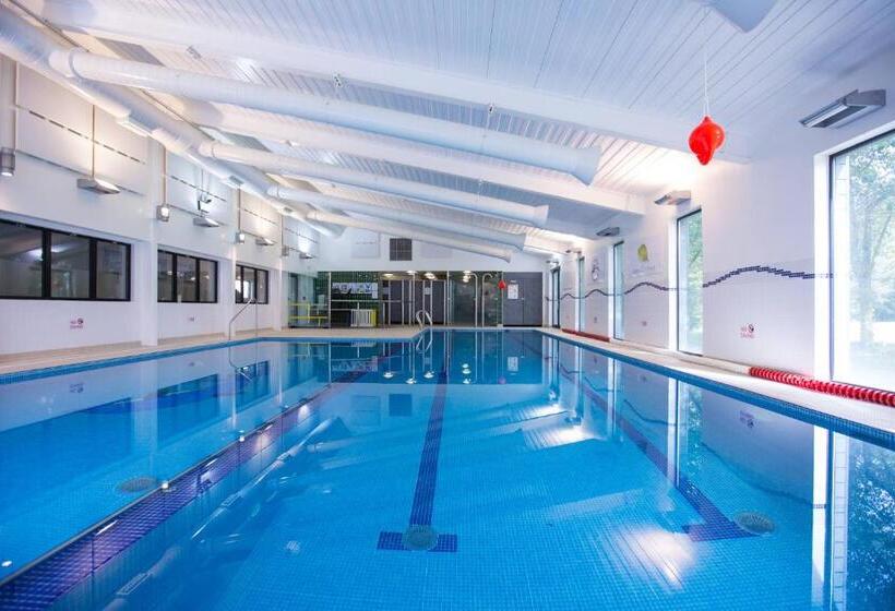 هتل Les Ormes Resort