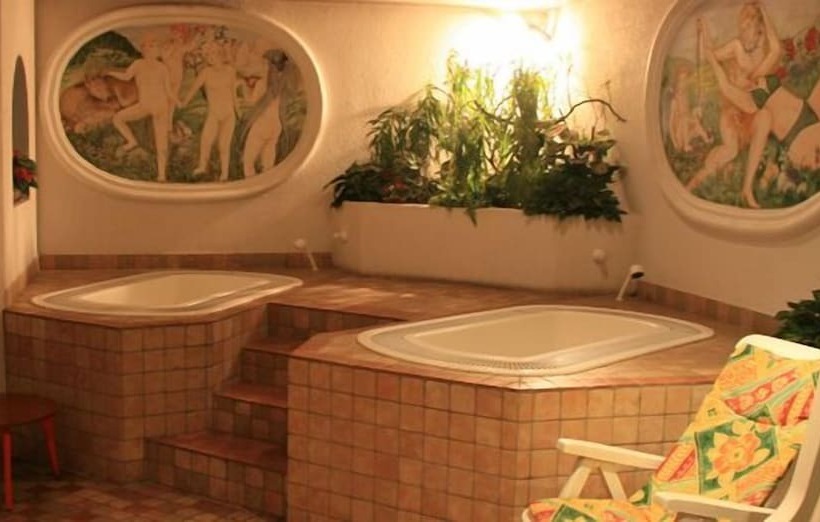 בית מלון כפרי Rododendro Val Di Fassa