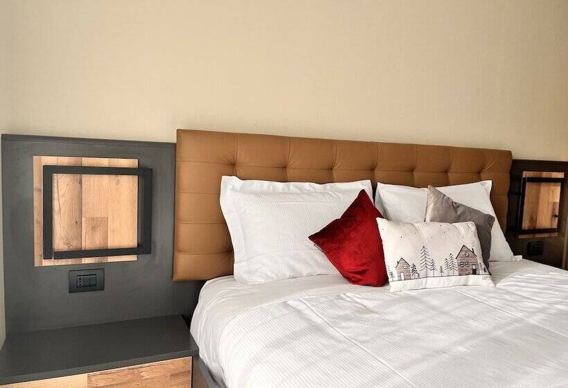 בית מלון כפרי Rododendro Val Di Fassa