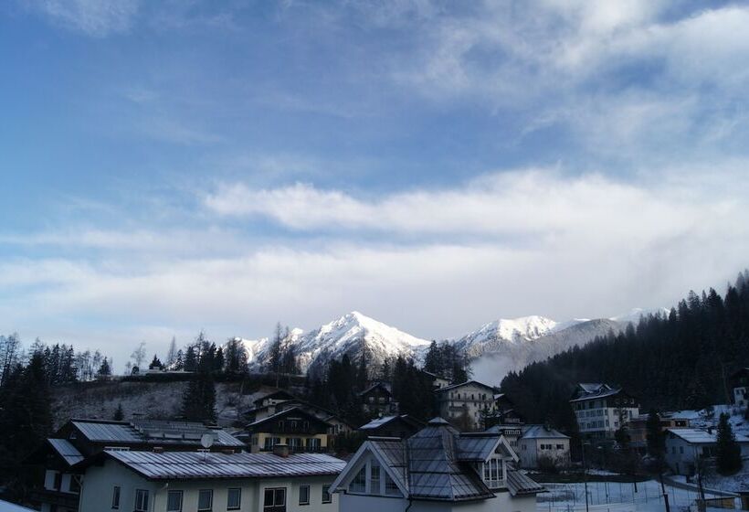 בית מלון כפרי Lindenhof