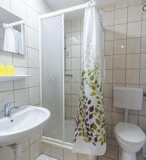 酒店 Mohacsi Guesthouse