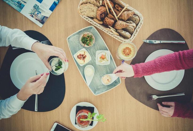 Leonardo Boutique Hotel Mallorca Port Portals   Adults Only