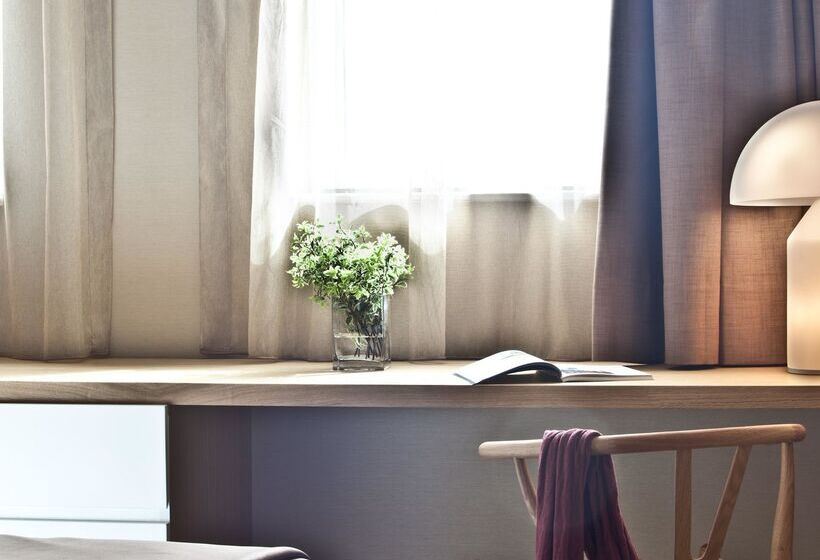 Leonardo Boutique Hotel Mallorca Port Portals   Adults Only