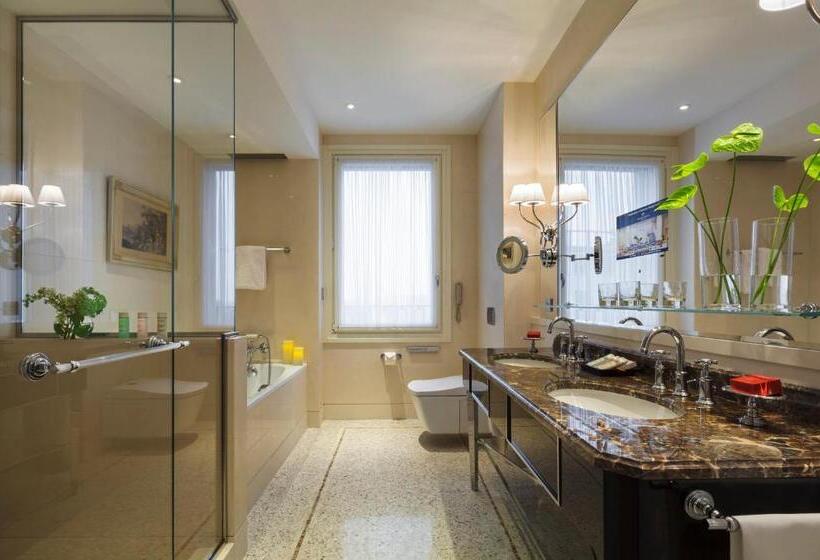 Palazzo Parigi Hotel & Grand Spa   Lhw