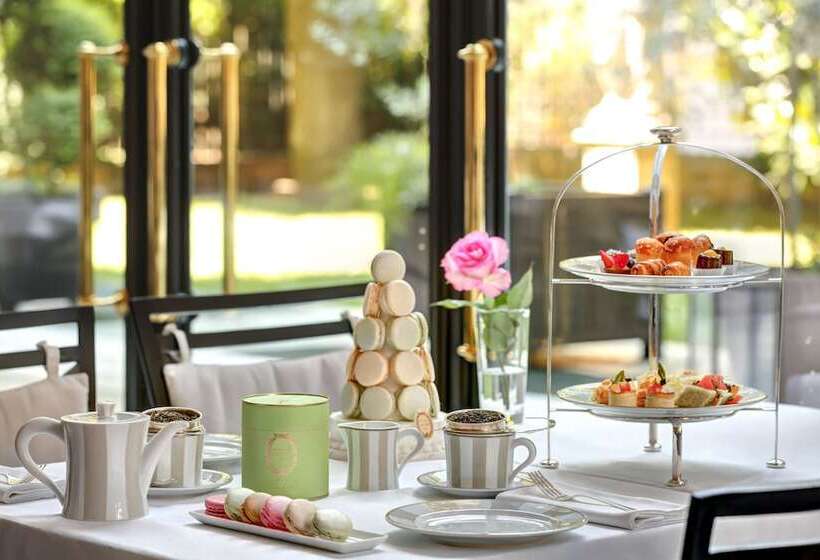 Palazzo Parigi Hotel & Grand Spa   Lhw