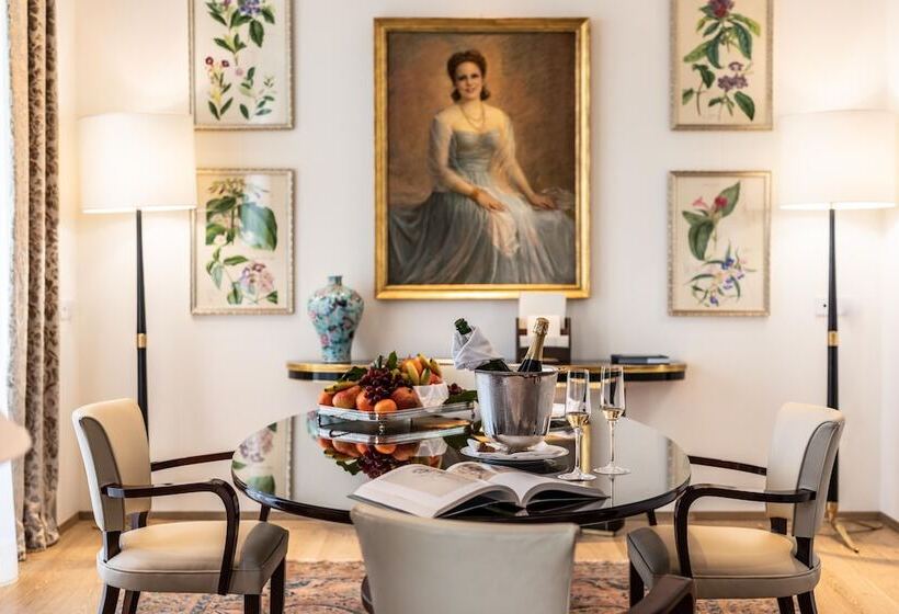 Palazzo Parigi Hotel & Grand Spa Lhw