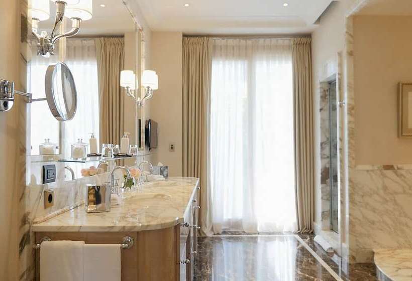 Palazzo Parigi Hotel & Grand Spa   Lhw