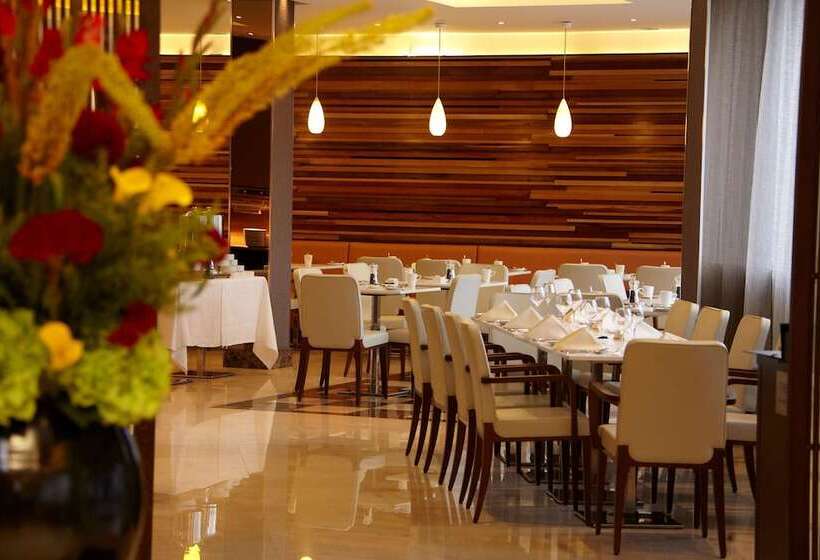 호텔 Park Grand Heathrow