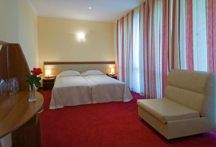 Perla Sun Beach Hotel All Inclusive