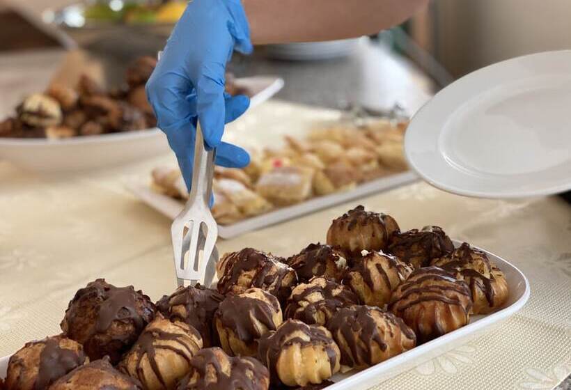 ホテル Plamena Palace