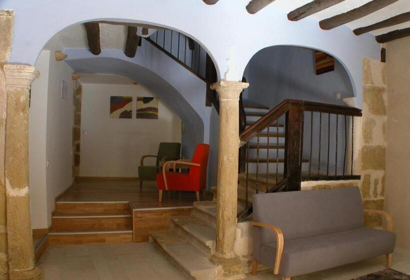 فندق Portal Del Matarraña