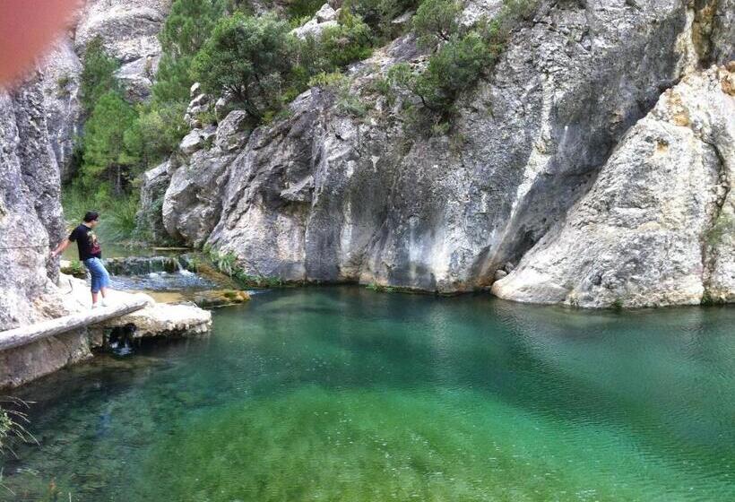 فندق Portal Del Matarraña