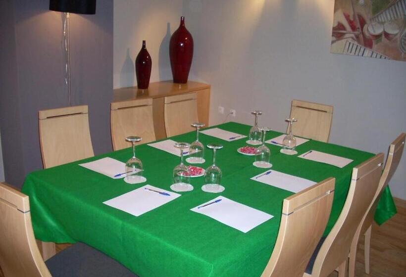 فندق Portal Del Matarraña