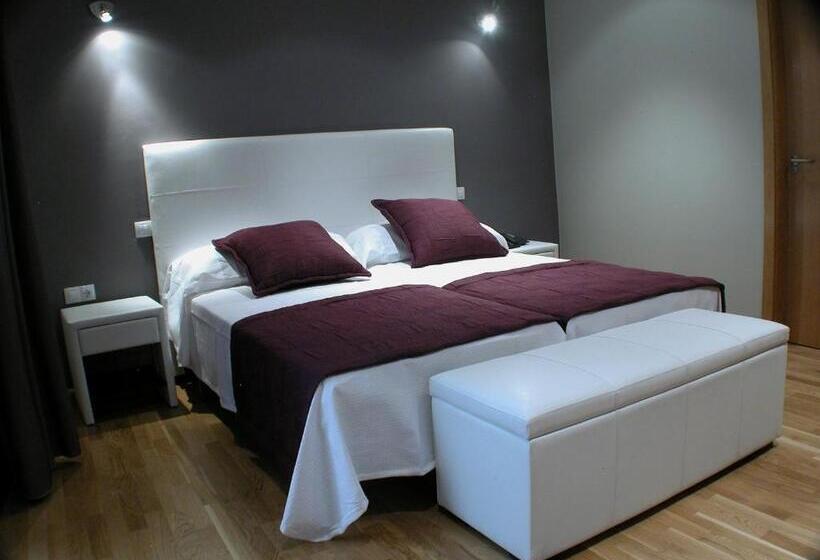 فندق Portal Del Matarraña