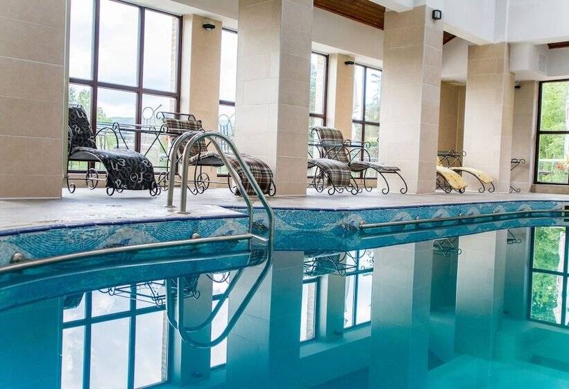 ホテル Predeal Comfort Suites