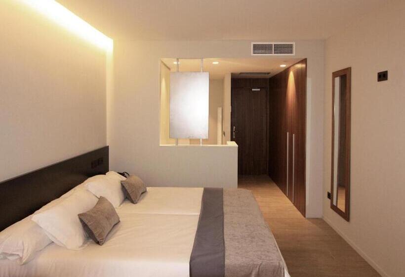 酒店 Raval De La Mar