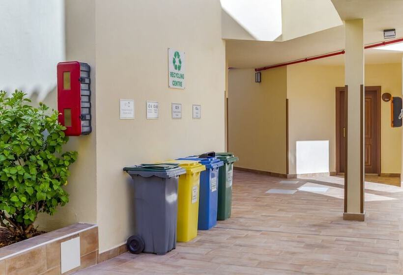 ホテル Royal Sunset Beach Club