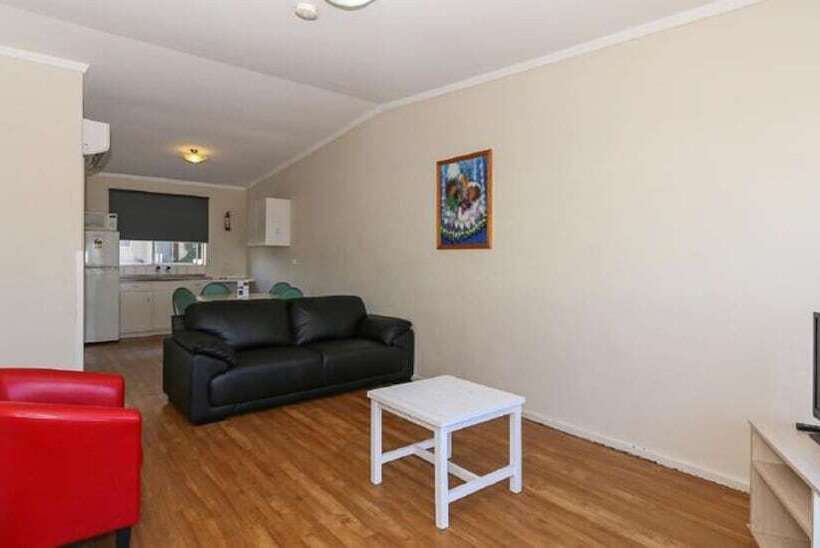 בית מלון כפרי Scarborough Apartments