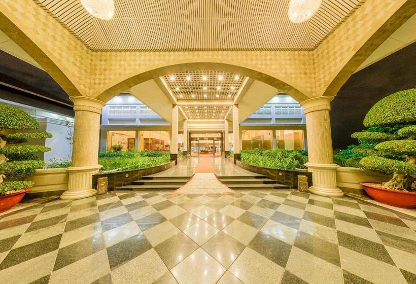 هتل Sea Links Beach