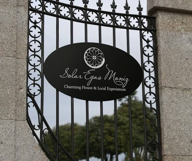 호텔 Solar Egas Moniz Charming House & Local Experiences