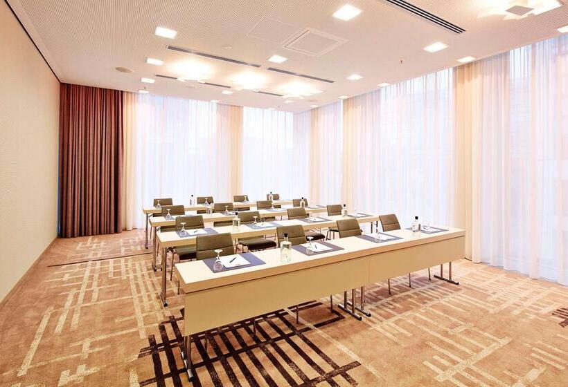 Steigenberger Hotel Am Kanzleramt