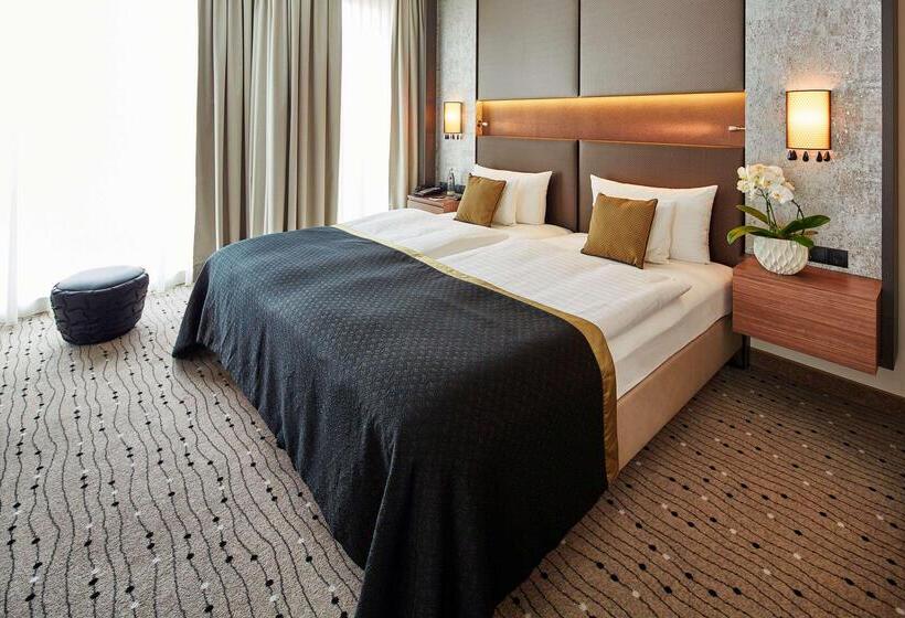 Steigenberger Hotel Am Kanzleramt