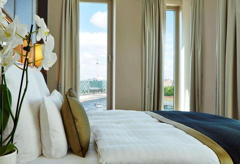 Steigenberger Hotel Am Kanzleramt