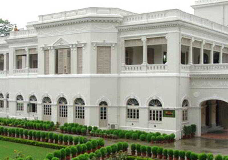 فندق Surya Kaiser Palace