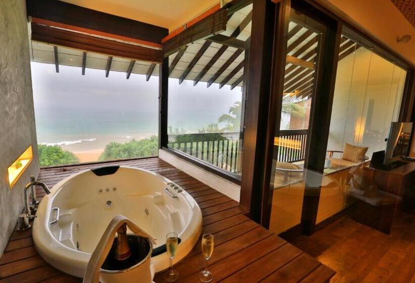 Отель Temple Tree Resort & Spa