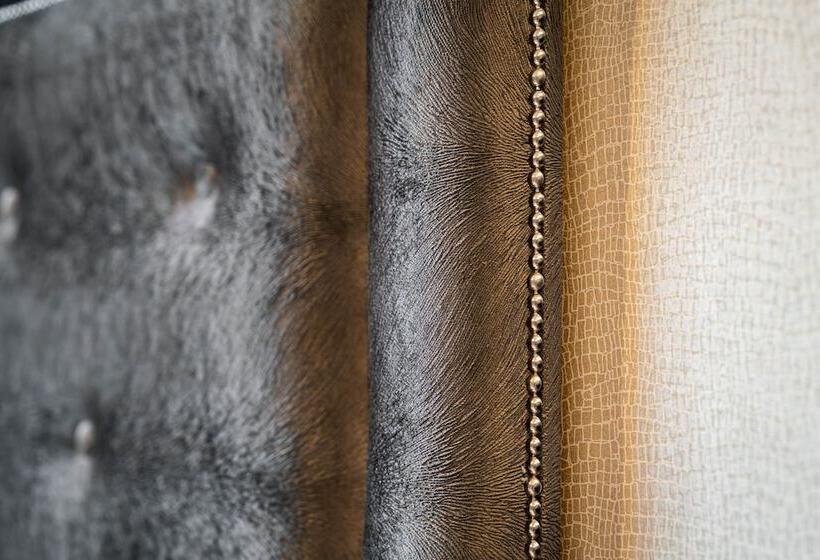 The Bold Hotel; Bw Signature Collection