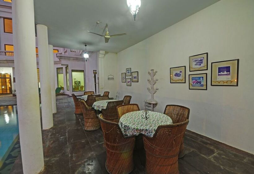 فندق The Hadoti Palace Bundi