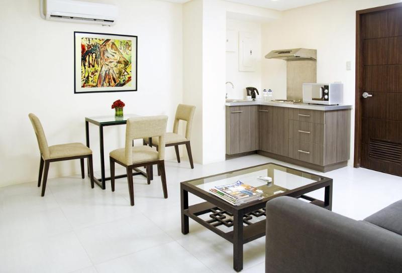 هتل The Oracle  & Residences