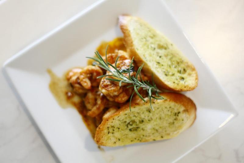 هتل The Oracle  & Residences