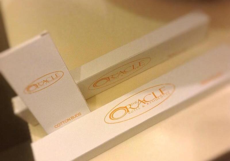 هتل The Oracle  & Residences